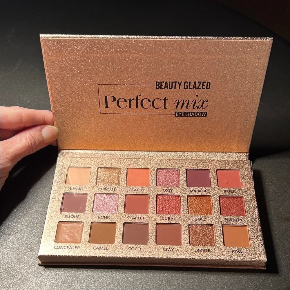 Beauty Glazed Perfect Eyeshadow Palette - Warm Pink & Rose Tones